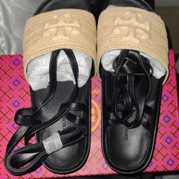 Sandals - Picture 3 of 3